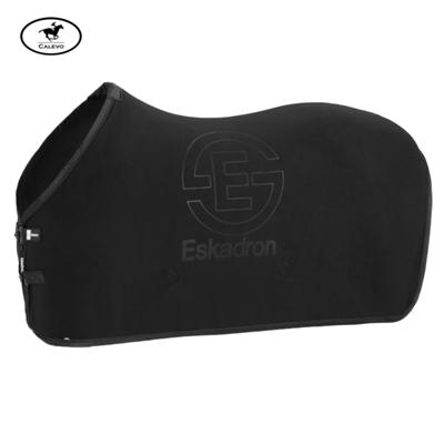 Eskadron - Abschwitzdecke FLEECE STAMP - DYNAMIC 2025 -- CALEVO.com Shop