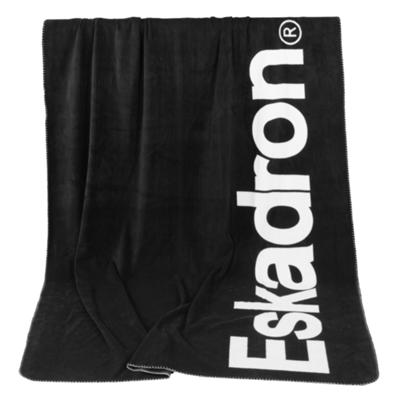 Eskadron - COUCH blanket FLEECE - DYNAMIC 2025 CALEVO.com Shop